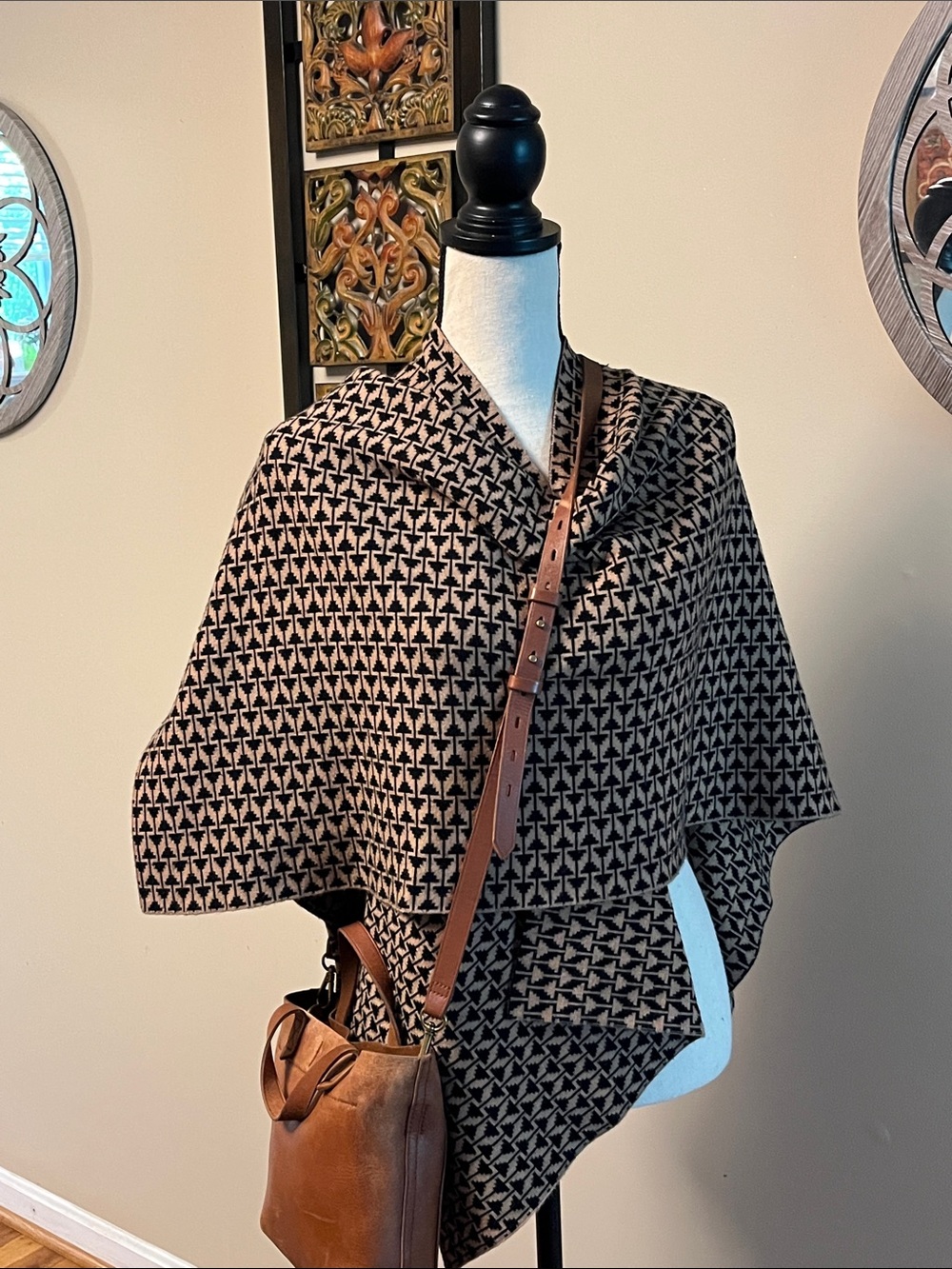 Ann Taylor Black and Cream Geometric Wrap Poncho with Tan Leather Crossbody